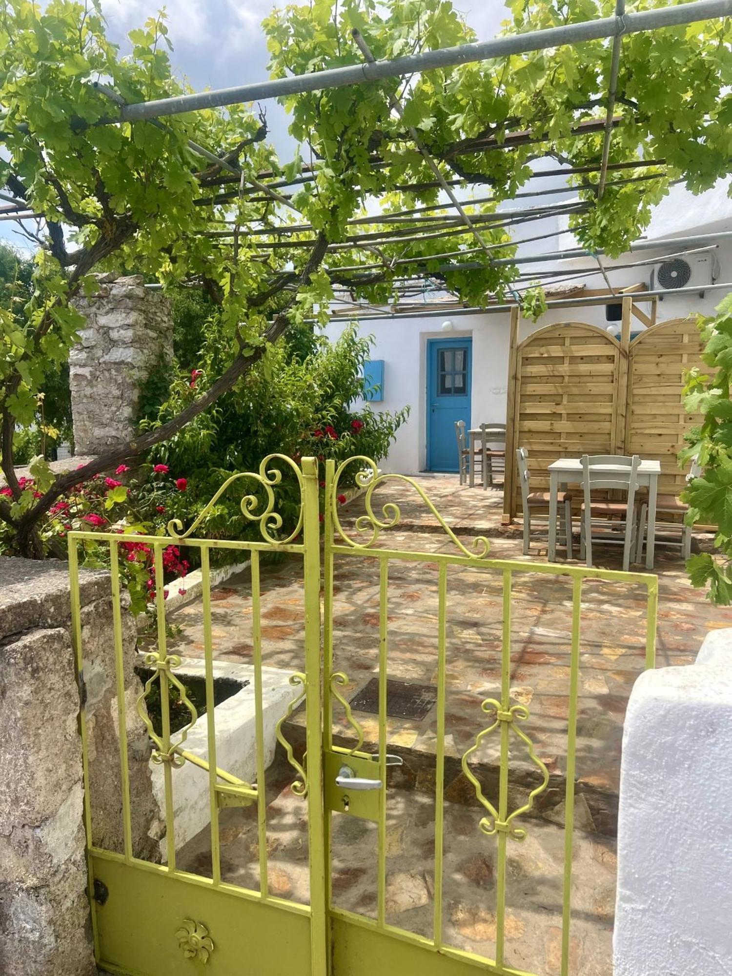 Kamaraki Grande Aroniadika Apartamento Kýthira Exterior foto